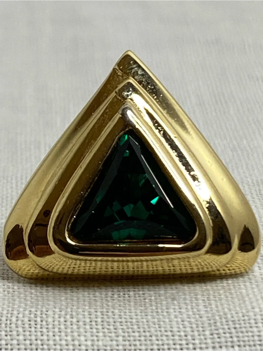 Vintage SAL Single Clip On Earring Green Emerald Tone Crystal Gold Tone Triangle